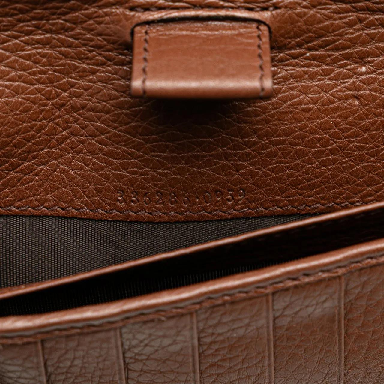 Thumbnail - Gucci Crossbody Bags - Pebbled Calfskin Soho Travel Document Case - Gr. unisize - in Braun - für Damen