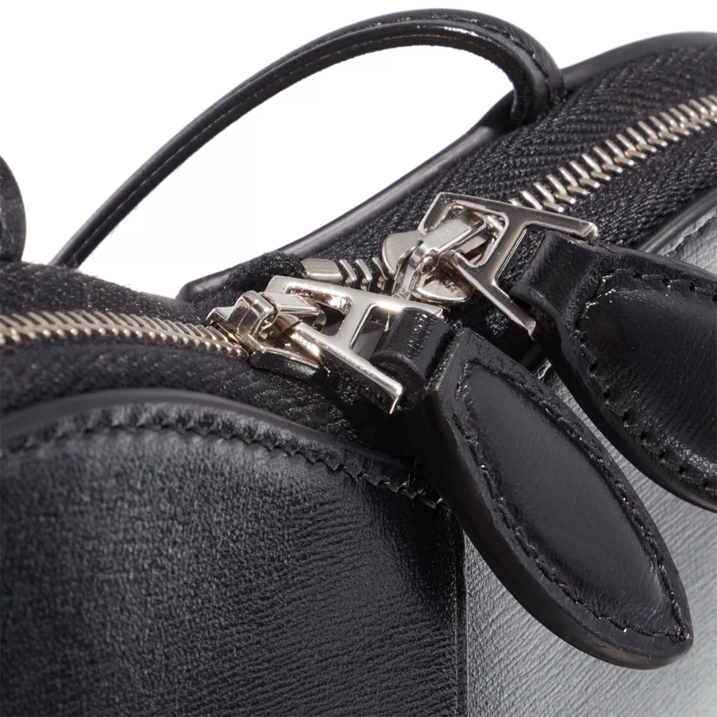 Alaia Crossbody Bag Le Coeur Noir(Image 3)