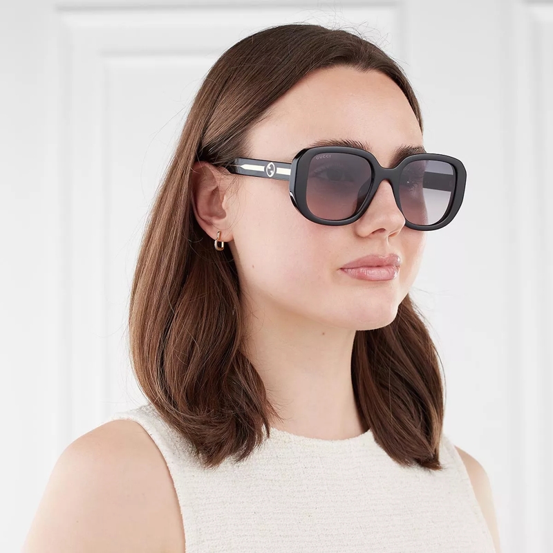 Gucci Sonnenbrille GG1557SK-001 Black-Crystal-Grey(Image 2)