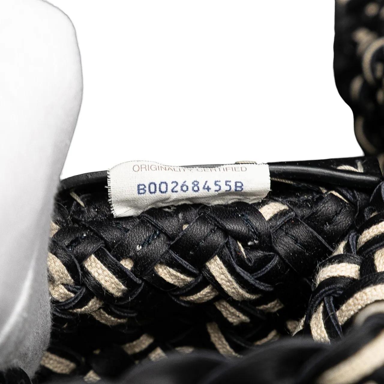 Thumbnail - Bottega Veneta Shopper - Large Leather Intrecciato Lido Tote - Gr. unisize - in Schwarz - für Damen