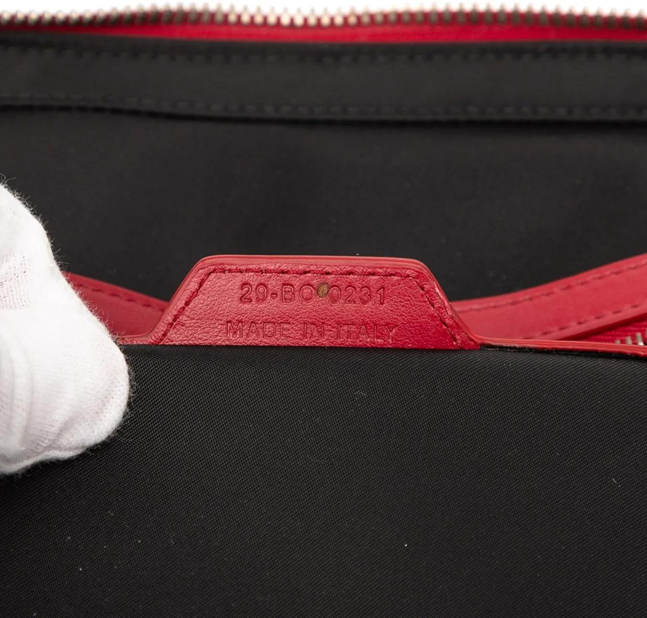 Thumbnail - Christian Dior Hobo Bags - Oblique Perforated Calfskin Galaxy World Tour Shoe - Gr. unisize - in Rot - für Damen