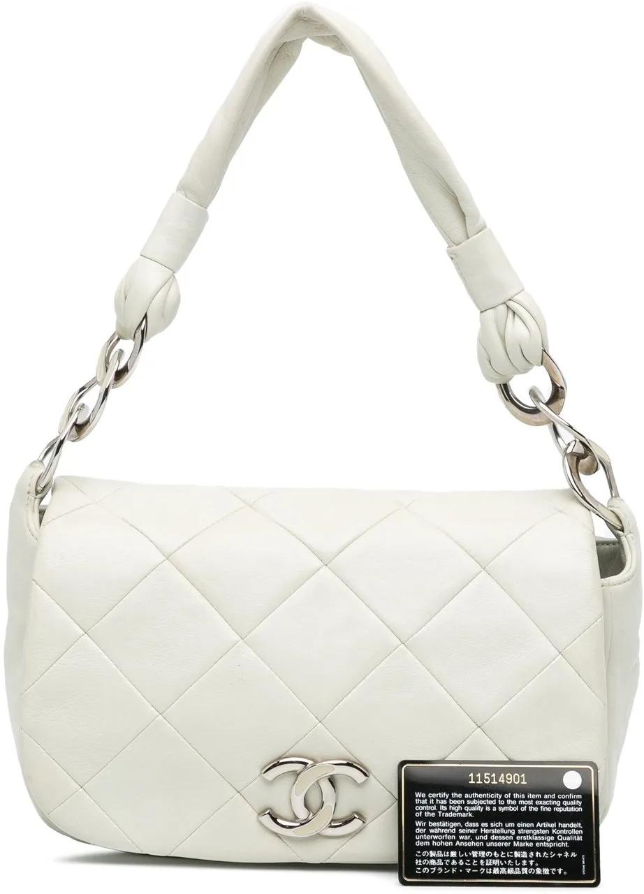 Thumbnail - Chanel Hobo Bags - 2006-2008 Quilted Lambskin Pillow Soft Enamel CC F - Gr. unisize - in Weiß - für Damen