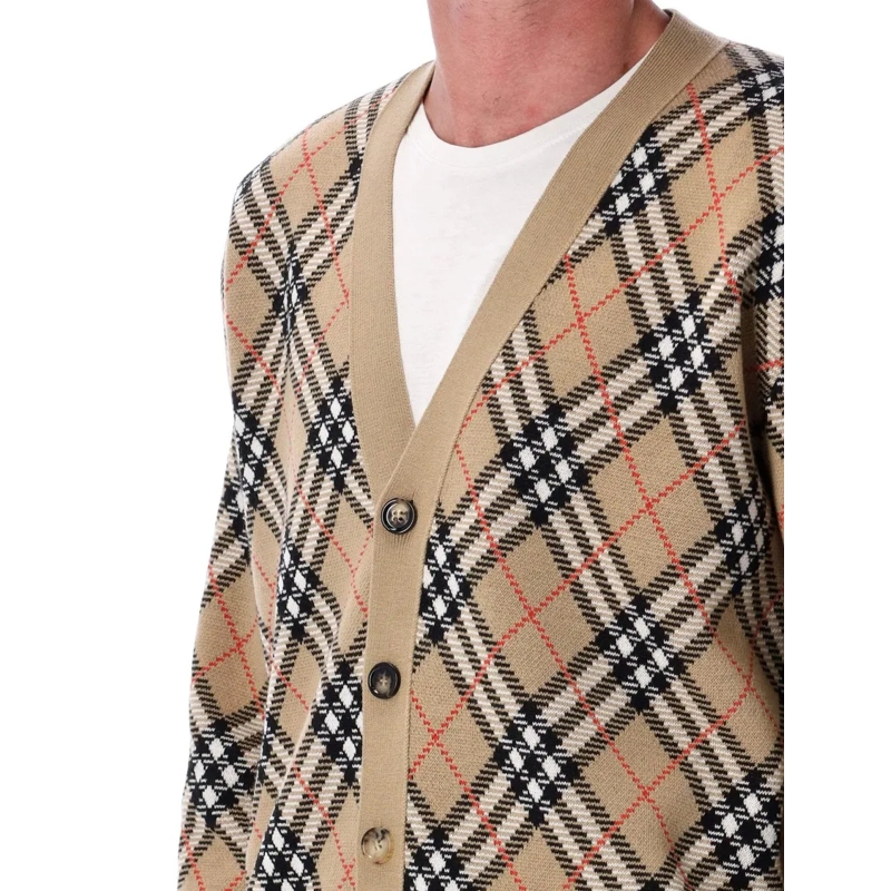 Burberry Strickjacke Button-Up Cardigan With Classic Checkered Pattern Black(Image 3)