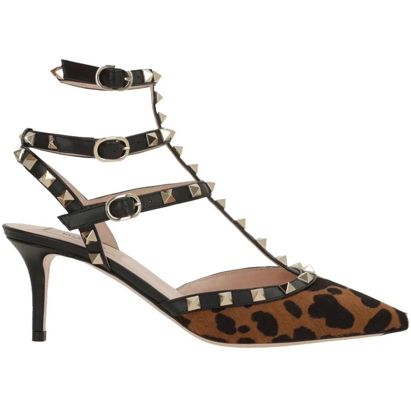 Valentino Garavani T-Shirt Valentino Garavani Rockstud Pumps schwarz