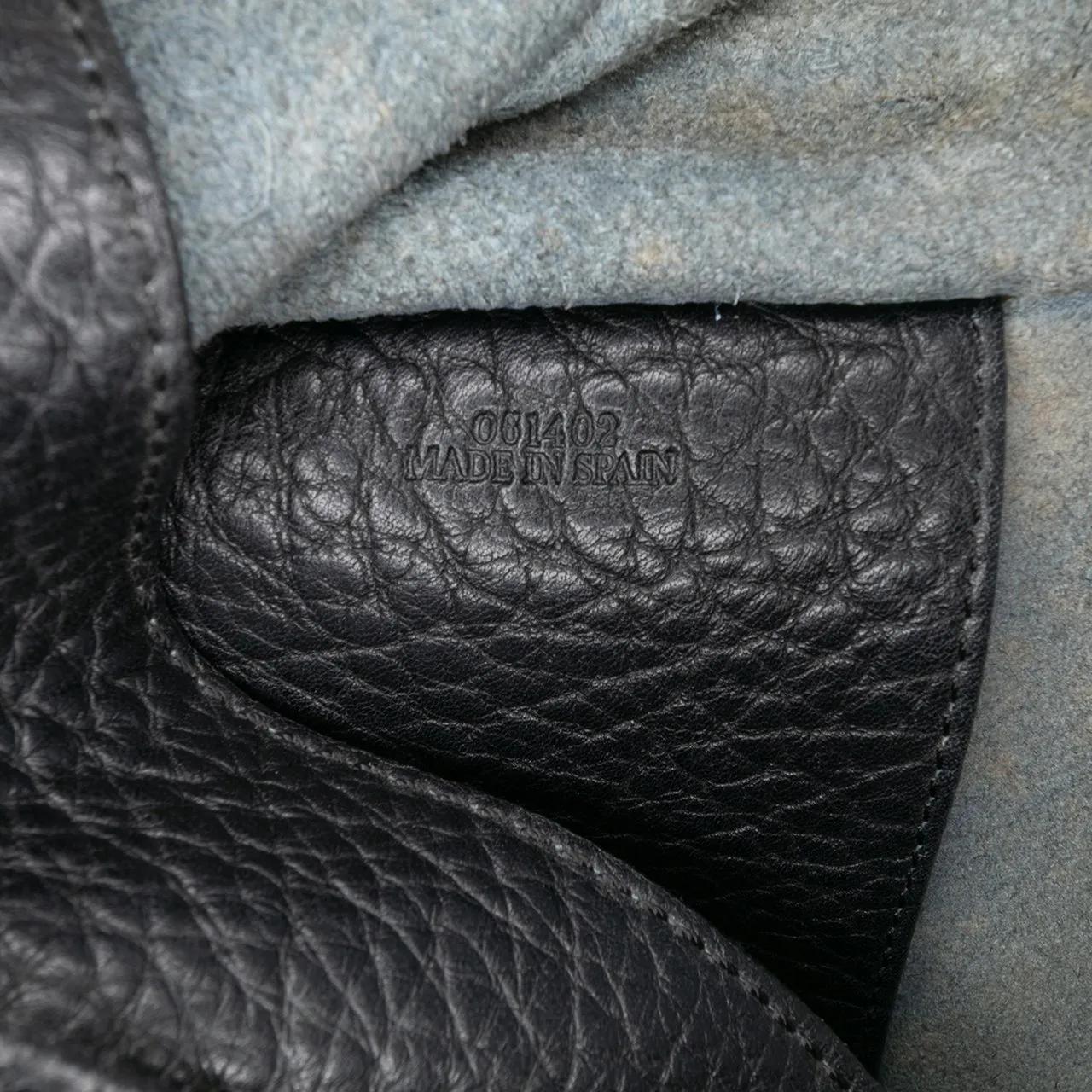 Thumbnail - Loewe Hobo Bags - Pebbled Calfskin Anagram Ines Flap Crossbody - Gr. unisize - in Schwarz - für Damen