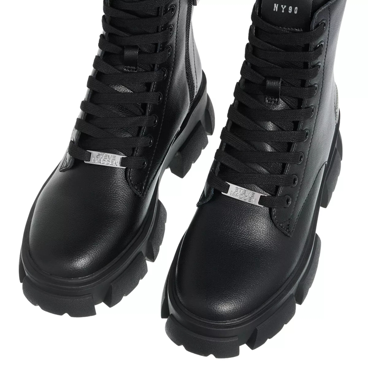 Steve madden short black boots on sale