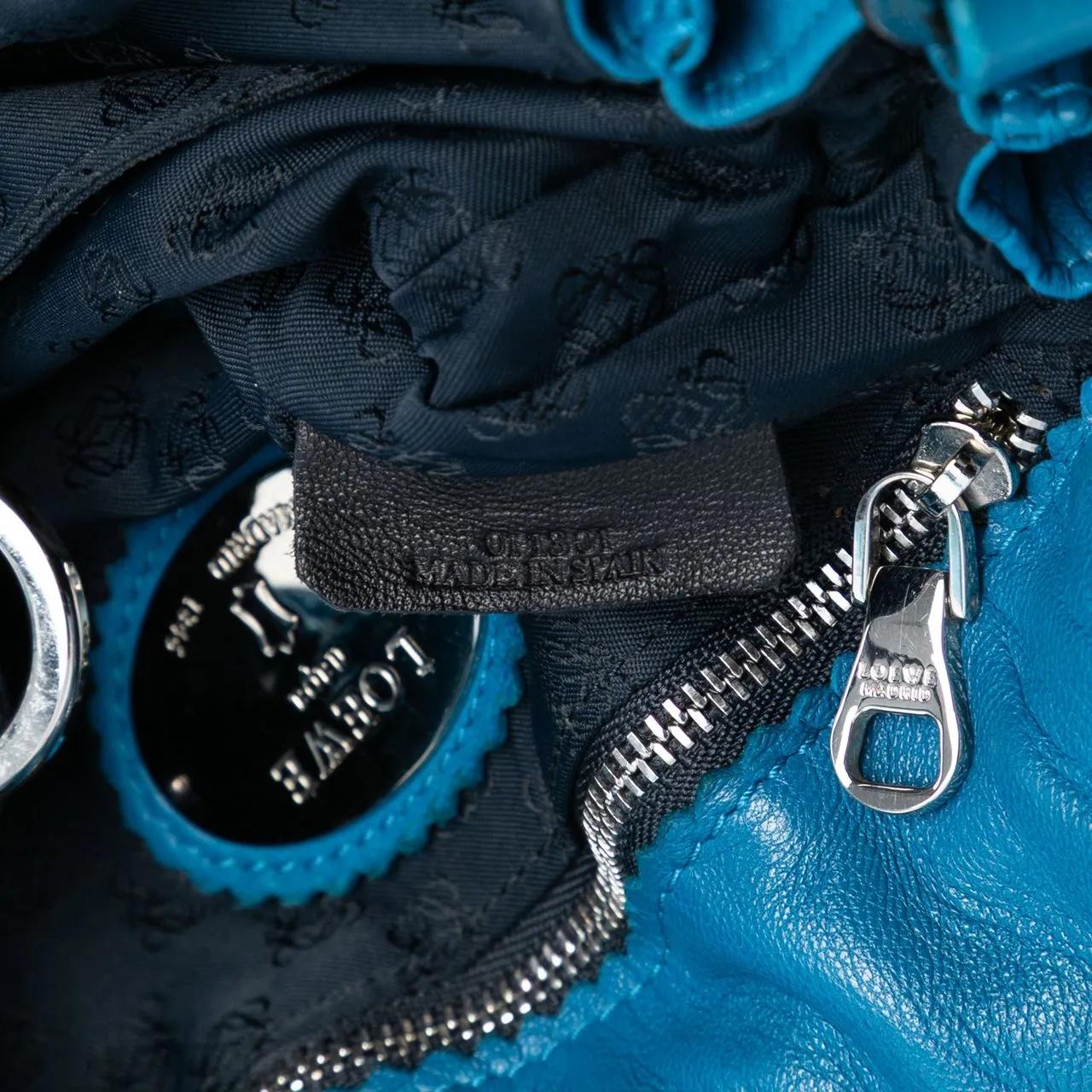 Thumbnail - Loewe Hobo Bags - Nappa Flamenco Tassel Crossbody - Gr. unisize - in Blau - für Damen