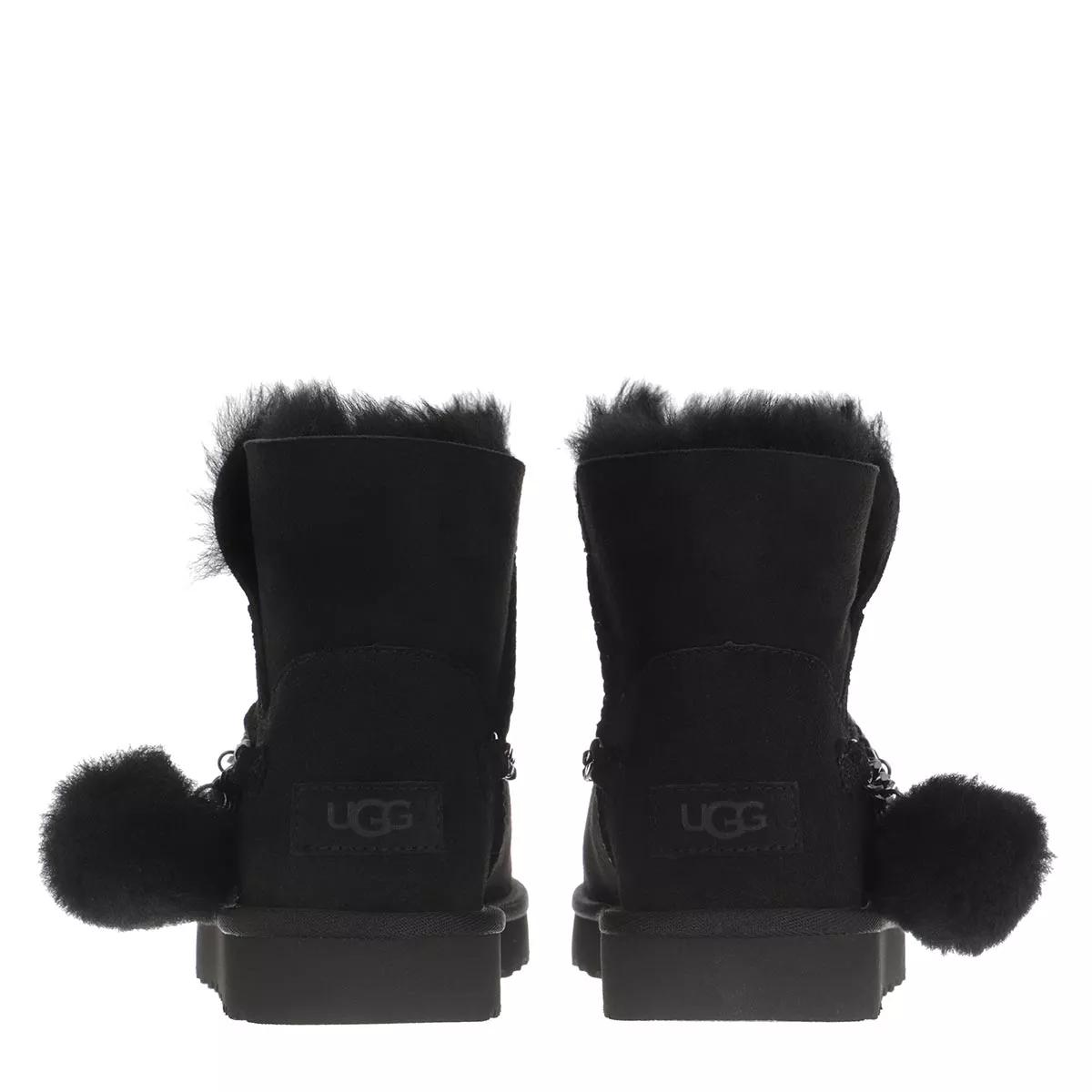 Ugg con hot sale pelliccia esterna