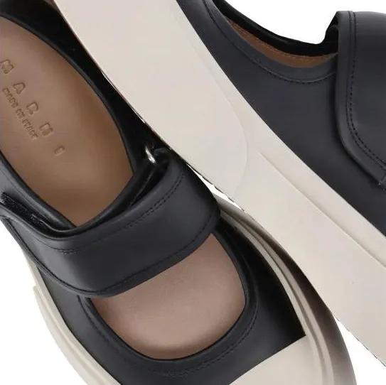 Thumbnail - Black Smooth Leather Sneakers - Gr. 40 (EU) - in Schwarz