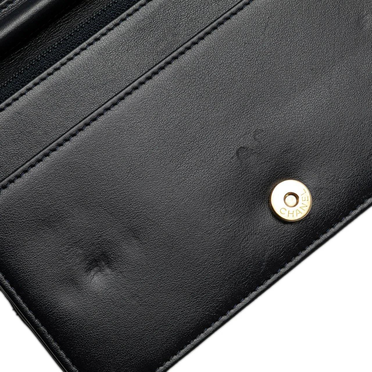 Thumbnail - Chanel Hobo Bags - Quilted Aged Calfskin Gabrielle Wallet On Chain - Gr. unisize - in Schwarz - für Damen
