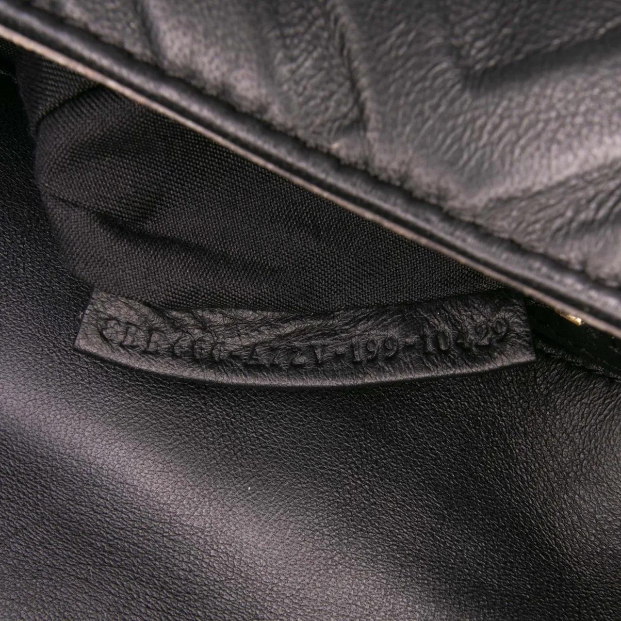 Thumbnail - Fendi Hobo Bags - Zucca Embossed Leather Baguette Satchel - Gr. unisize - in Schwarz - für Damen