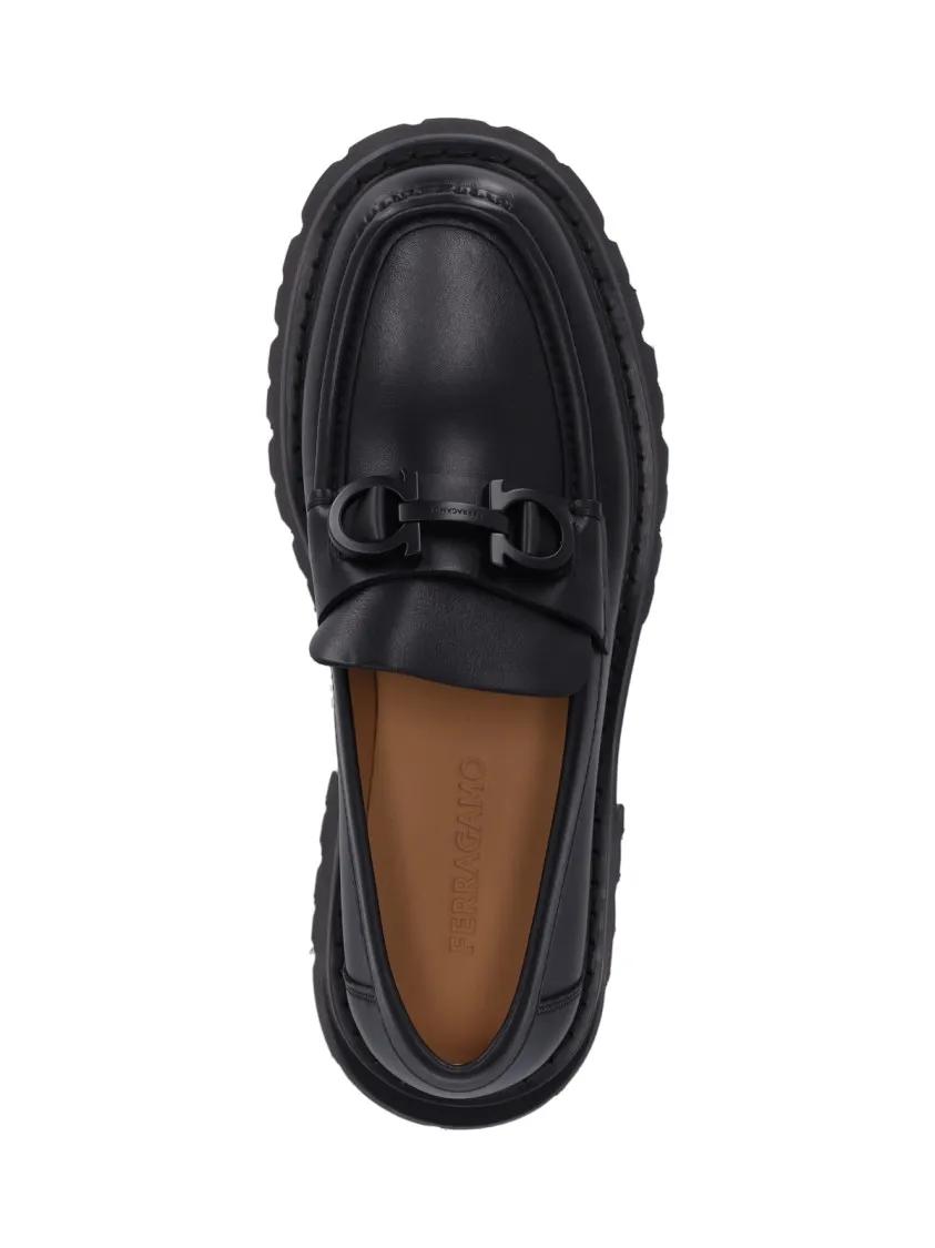 Thumbnail - Salvatore Ferragamo Loafer - Chunky "Gancini" Loafers – Black - Gr. 6 - in Schwarz - für Damen