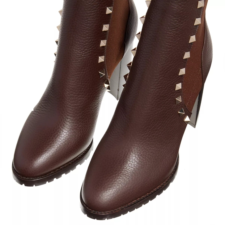 Valentino garavani rockstud hot sale leather ankle boots