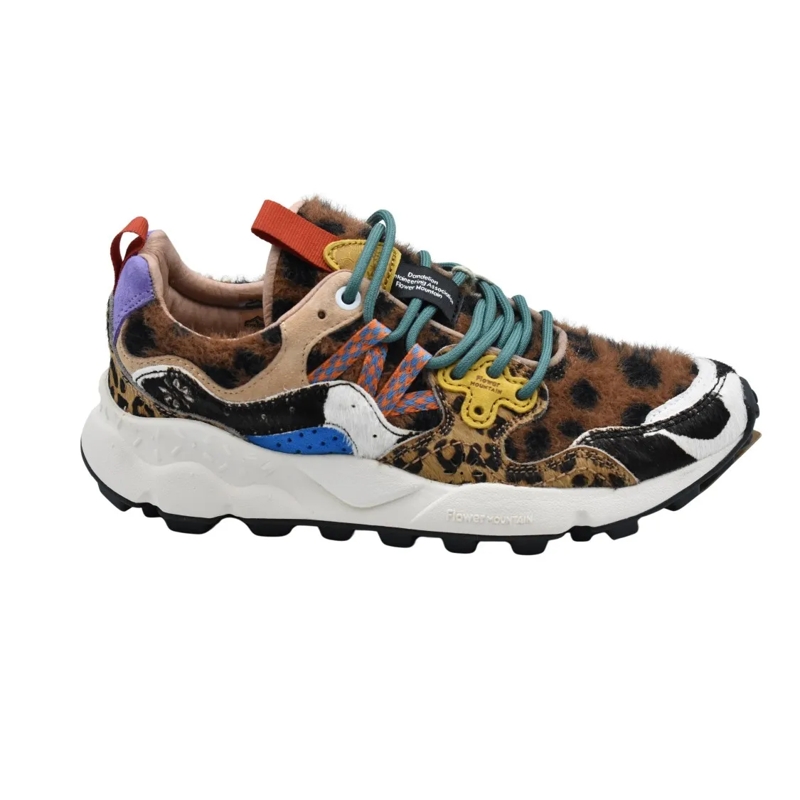 Flower Mountain Sneaker basse Beige Flat Shoes With Textures Black