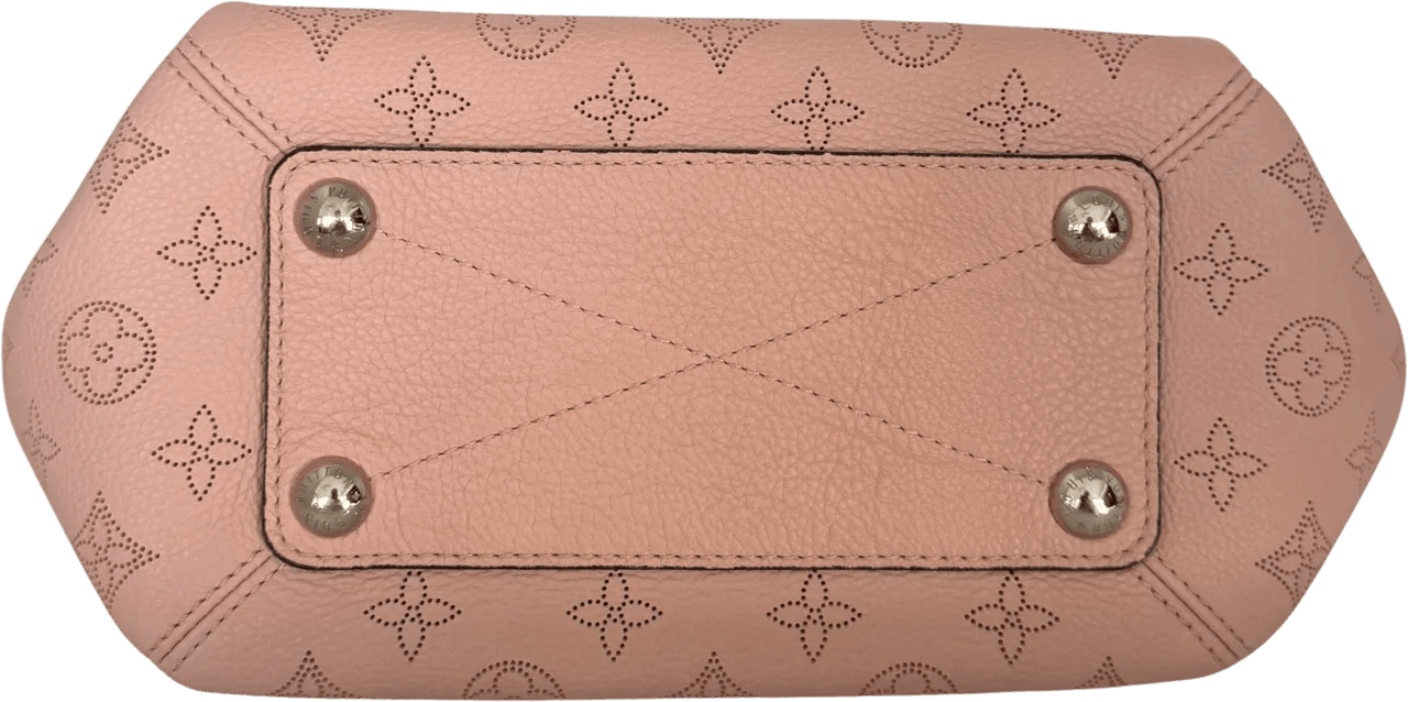 Thumbnail - Louis Vuitton Crossbody Bags - Louis Vuitton Mahina Babylone Chain BB M51224 Pink - Gr. unisize - in Gold - für Damen