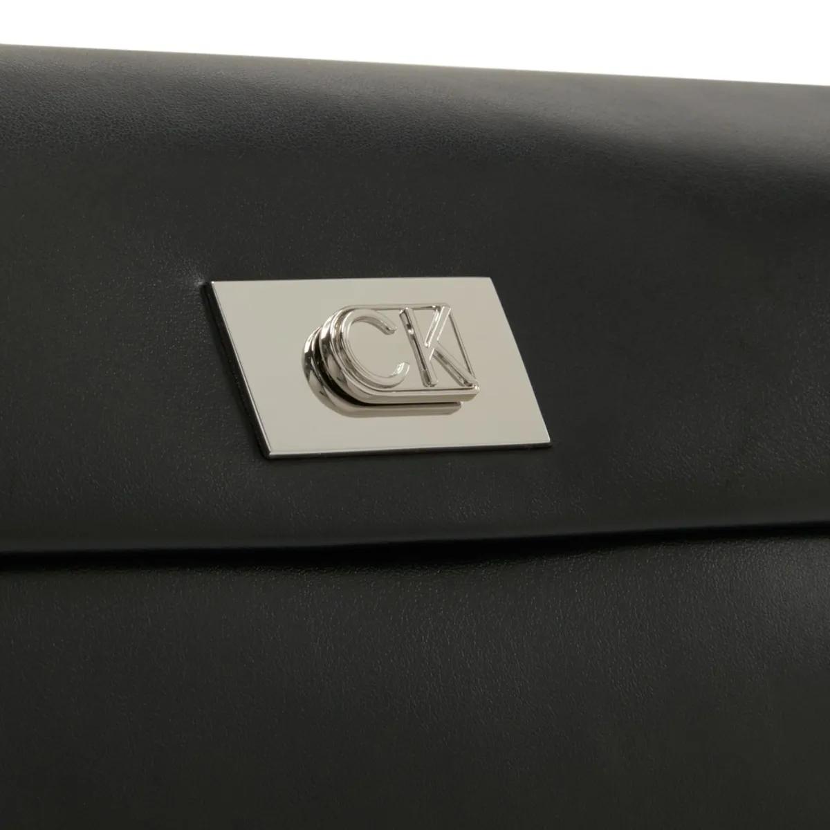Calvin Klein Hobo bags Push Schultertasche in zwart