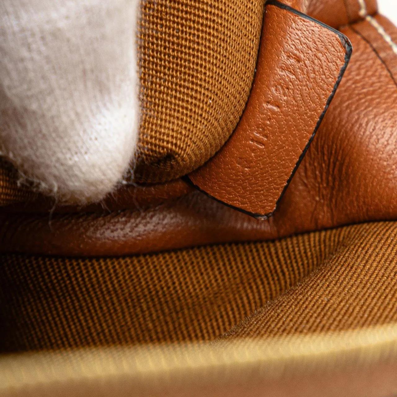 Thumbnail - Celine Hobo Bags - Triomphe Coated Canvas Clutch On Chain - Gr. unisize - in Braun - für Damen