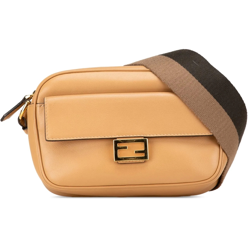Fendi Schultertasche Leather Baguette Camera Bag braun