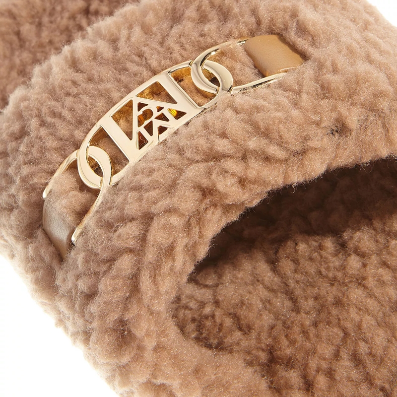 MCM Slides W Mode Travia Fur Sandal(Image 3)