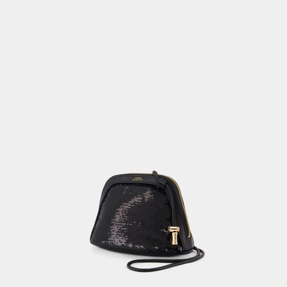 A.P.C. Clutches Ninon Small Clutch Synthetic Black in zwart