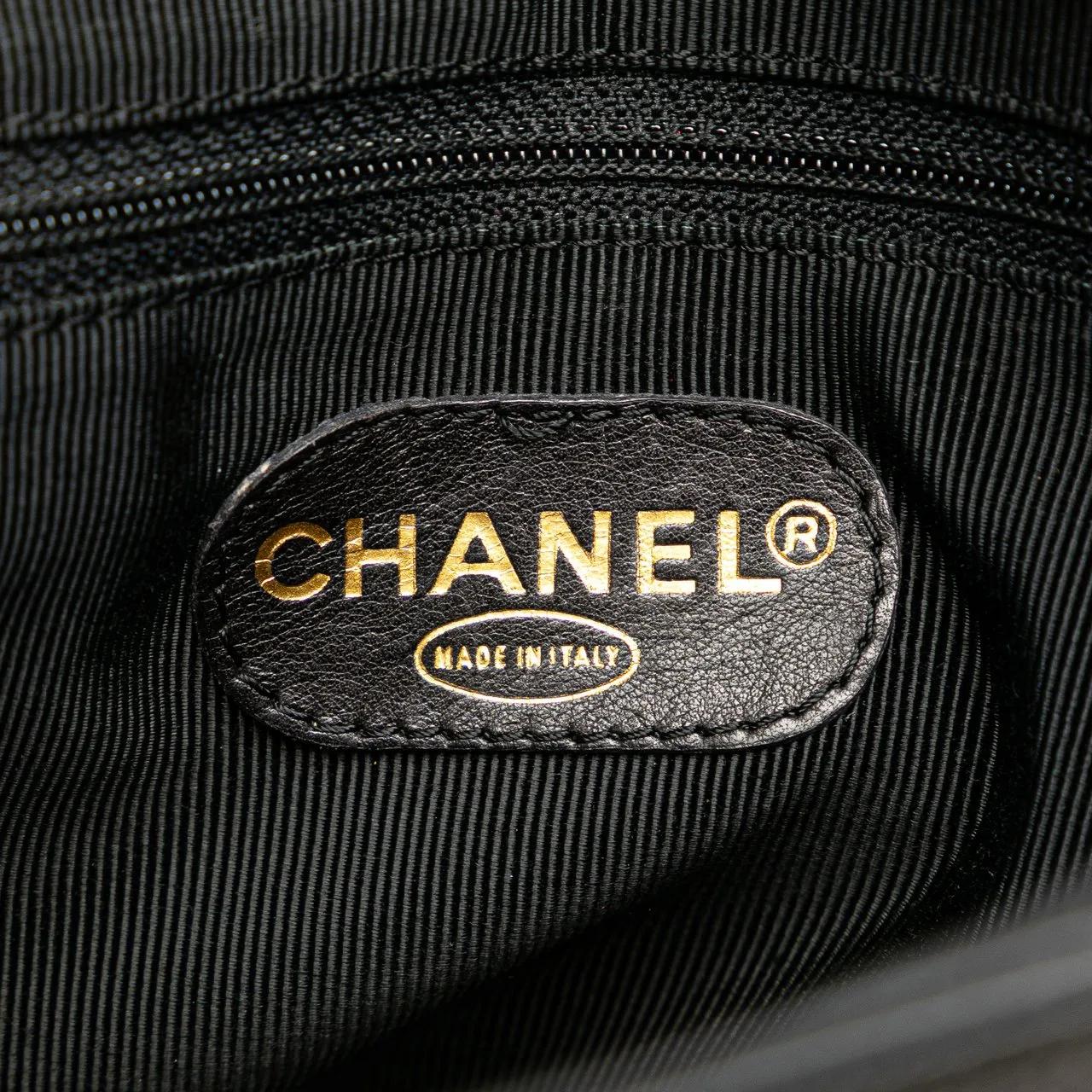 Thumbnail - Chanel Hobo Bags - Triple CC Caviar Shoulder Bag - Gr. unisize - in Schwarz - für Damen