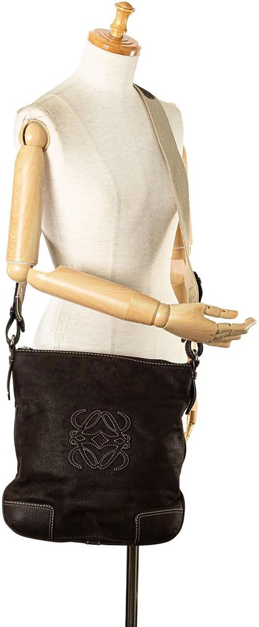 Loewe Shoppers Anagram Calfskin Crossbody in bruin