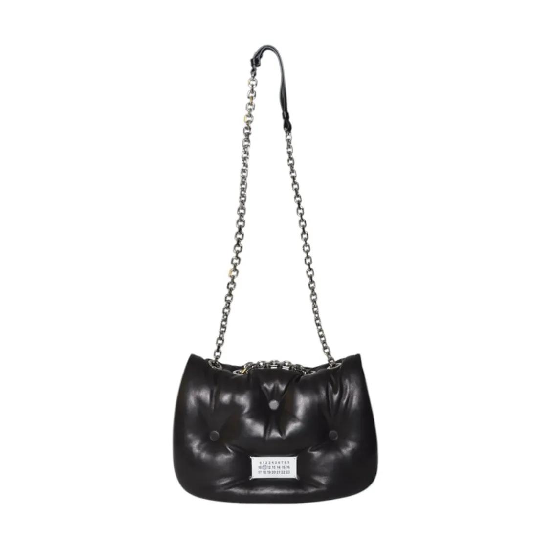 Maison Margiela Hobo bags Glam Slam Flap Medium Black Leather in zwart