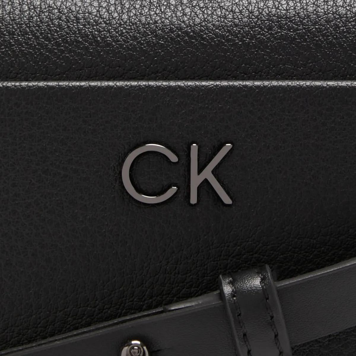 Calvin Klein Crossbody bags Daily Umhängetasche in zwart