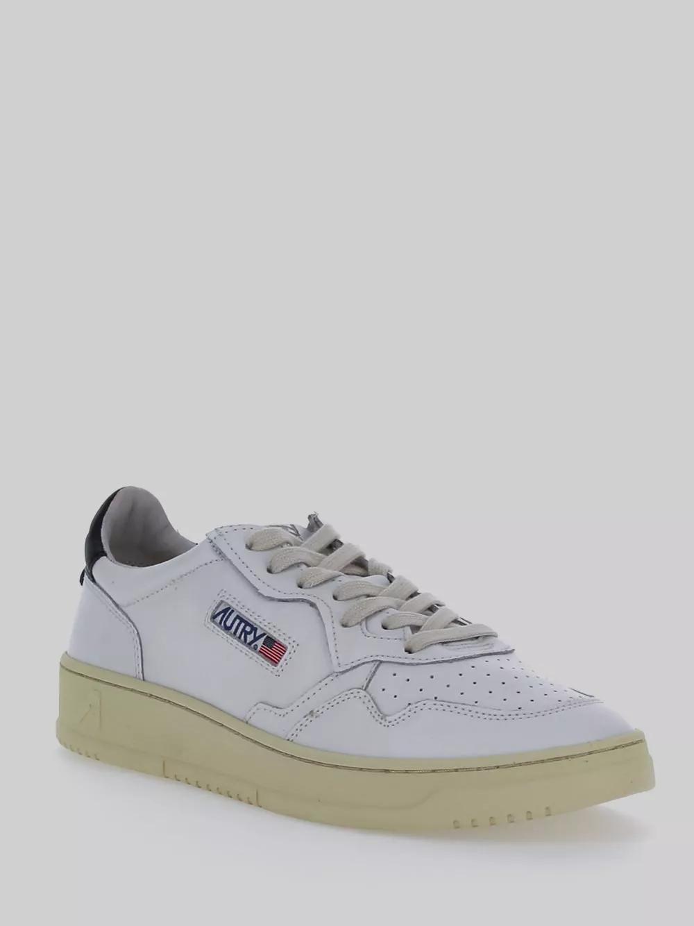 Thumbnail - Autry Low-Top Sneaker - 'Medalist' Sneaker - Gr. 44 (EU) - in Weiß - für Damen