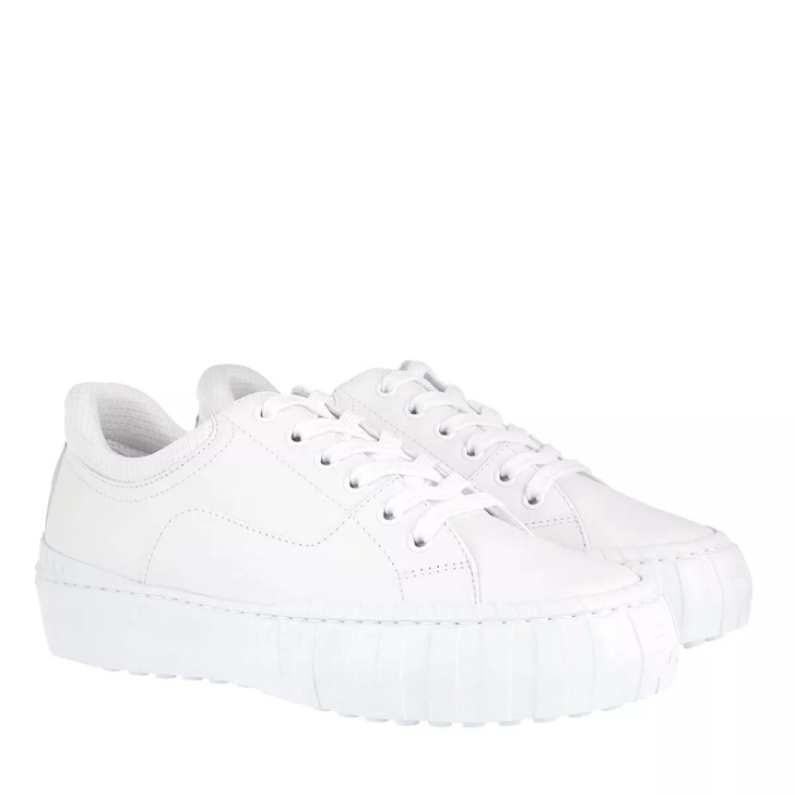 All white hot sale fendi sneakers