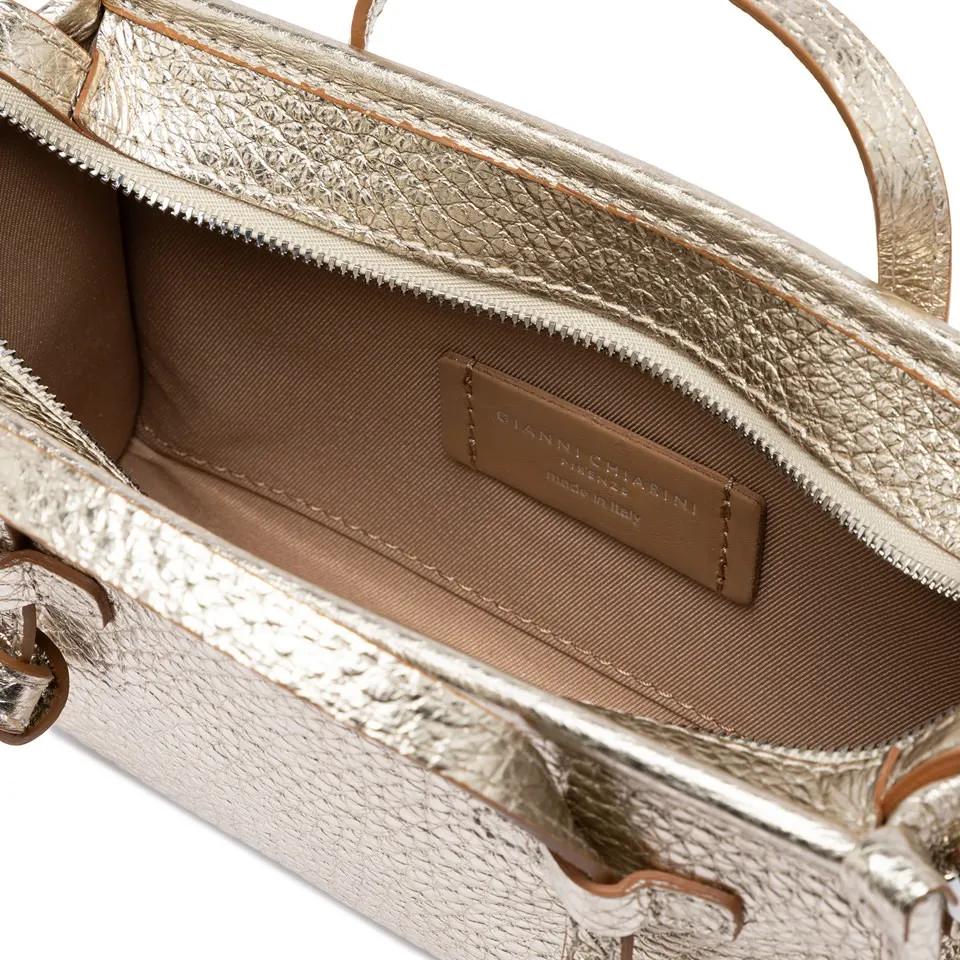 Gianni Chiarini Shoppers & Totes Marcella Structured Shoulder Bag in poeder roze