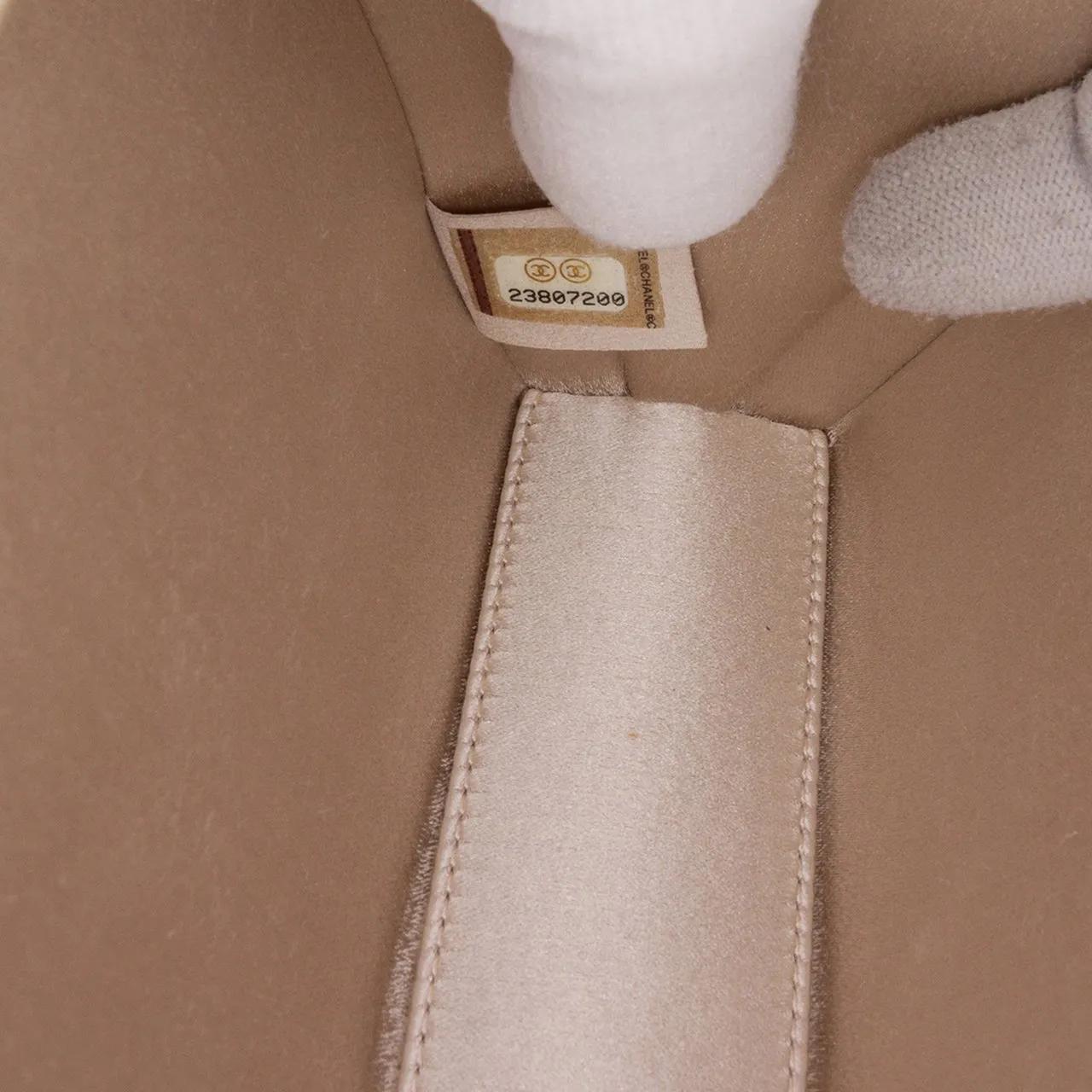 Thumbnail - Chanel Hobo Bags - Chocolate Bar Metallic Lambskin Frame Clutch with - Gr. unisize - in Gold - für Damen