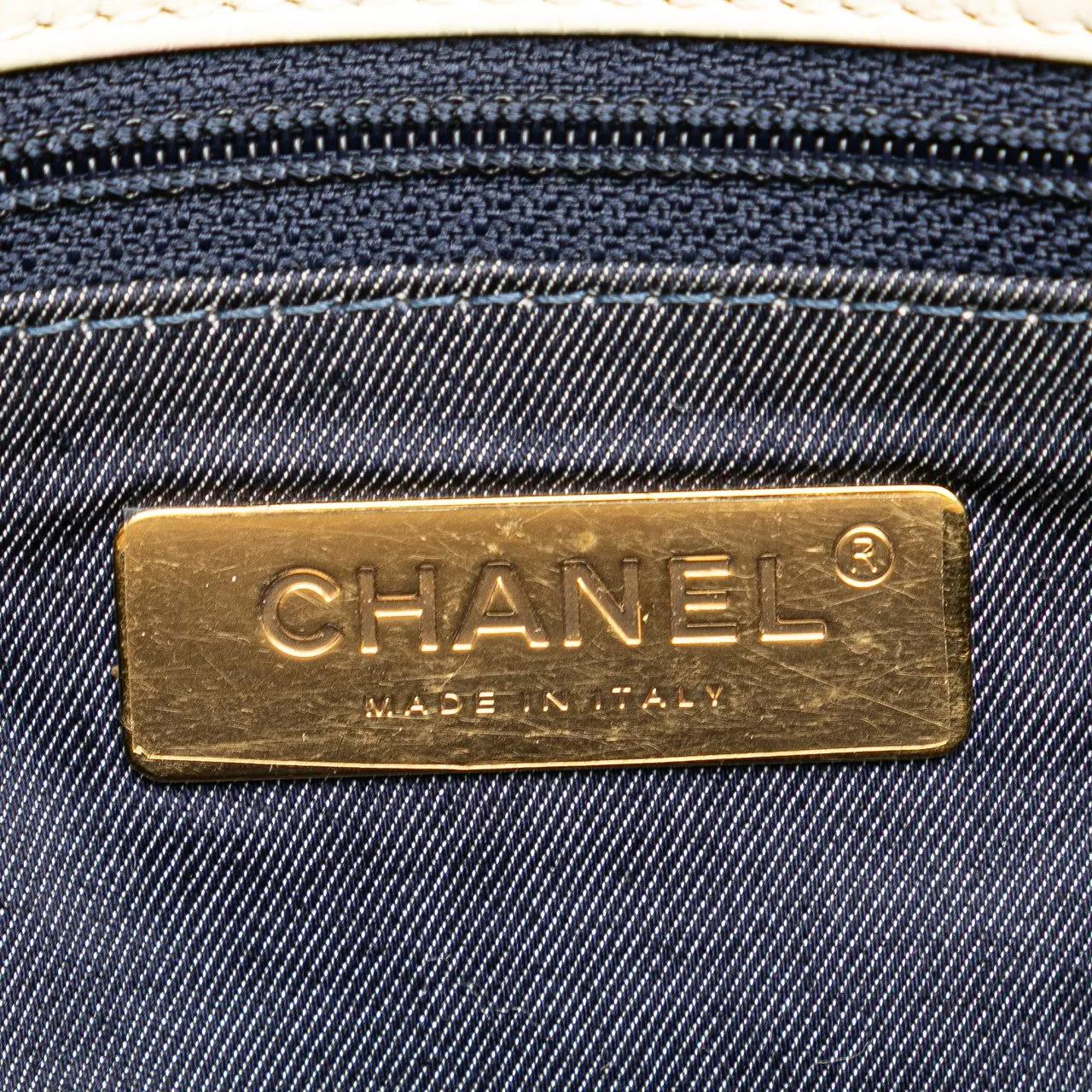 Thumbnail - Chanel Hobo Bags - Crumpled Calfskin En Vogue Rope Flap - Gr. unisize - in Weiß - für Damen