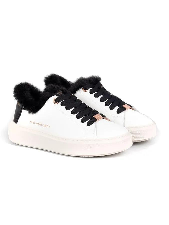 Thumbnail - Alexander Smith Low-Top Sneaker - Casual Trainers With Distinctive Black Fur Trim - Gr. 41 (EU) - in Weiß - für Damen