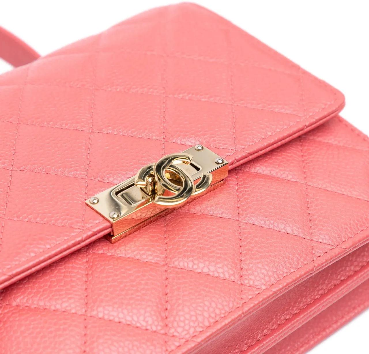 Thumbnail - Chanel Hobo Bags - Quilted Caviar Golden Class Wallet On Chain - Gr. unisize - in Gold - für Damen