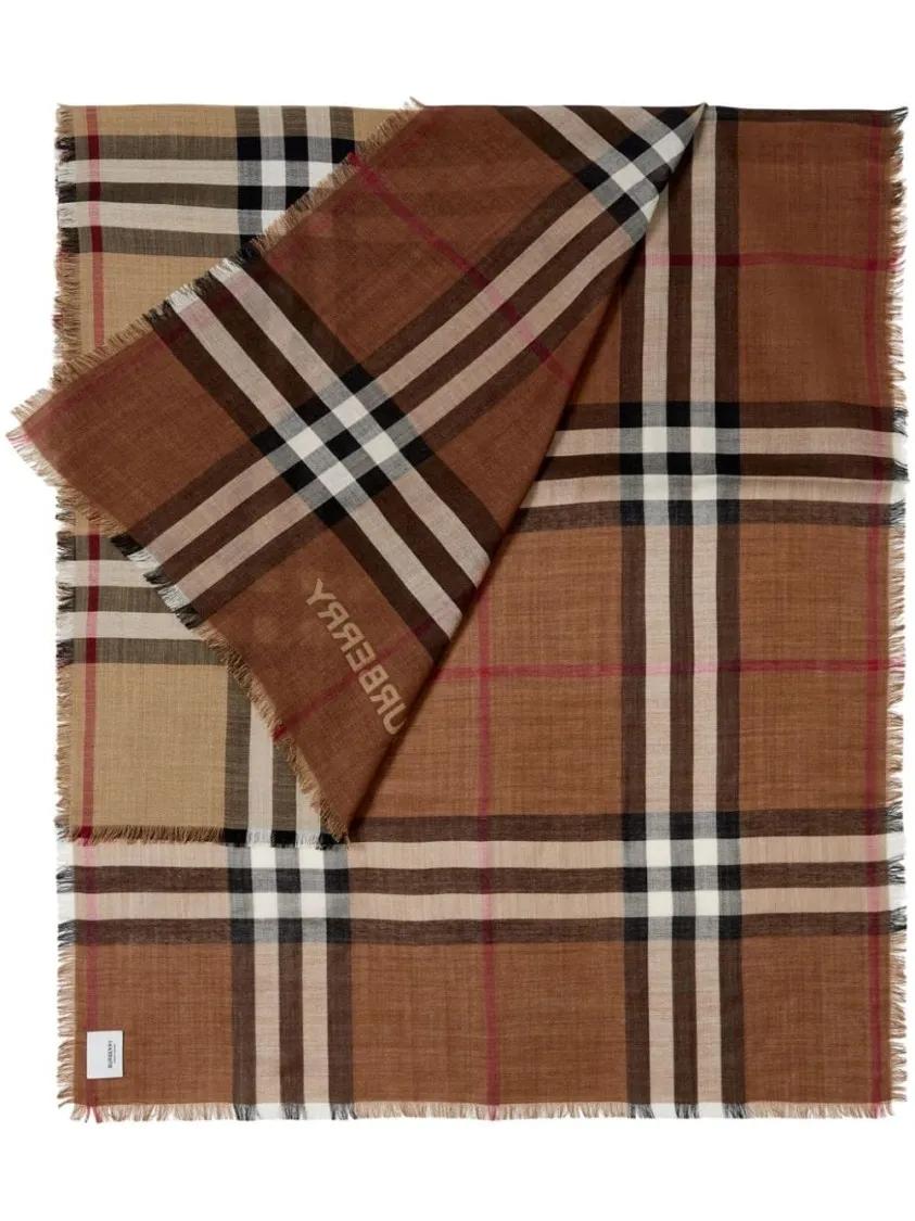 Burberry Tücher & Schals - Scarf With Logo - Gr. unisize - in Braun - für Damen