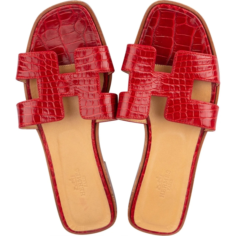 Hermès Sandalen Hermes Rouge Exotic Crocodile Leather Oran Sandals rot