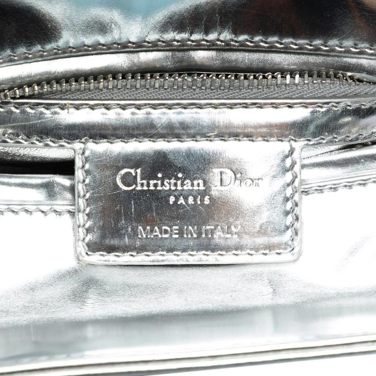 Thumbnail - Christian Dior Hobo Bags - Medium Metallic Patent Lady Dior - Gr. unisize - in Silber - für Damen