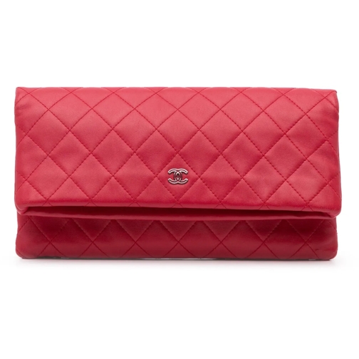 Chanel Clutch 2015 Quilted Lambskin Beauty CC Clutch rot