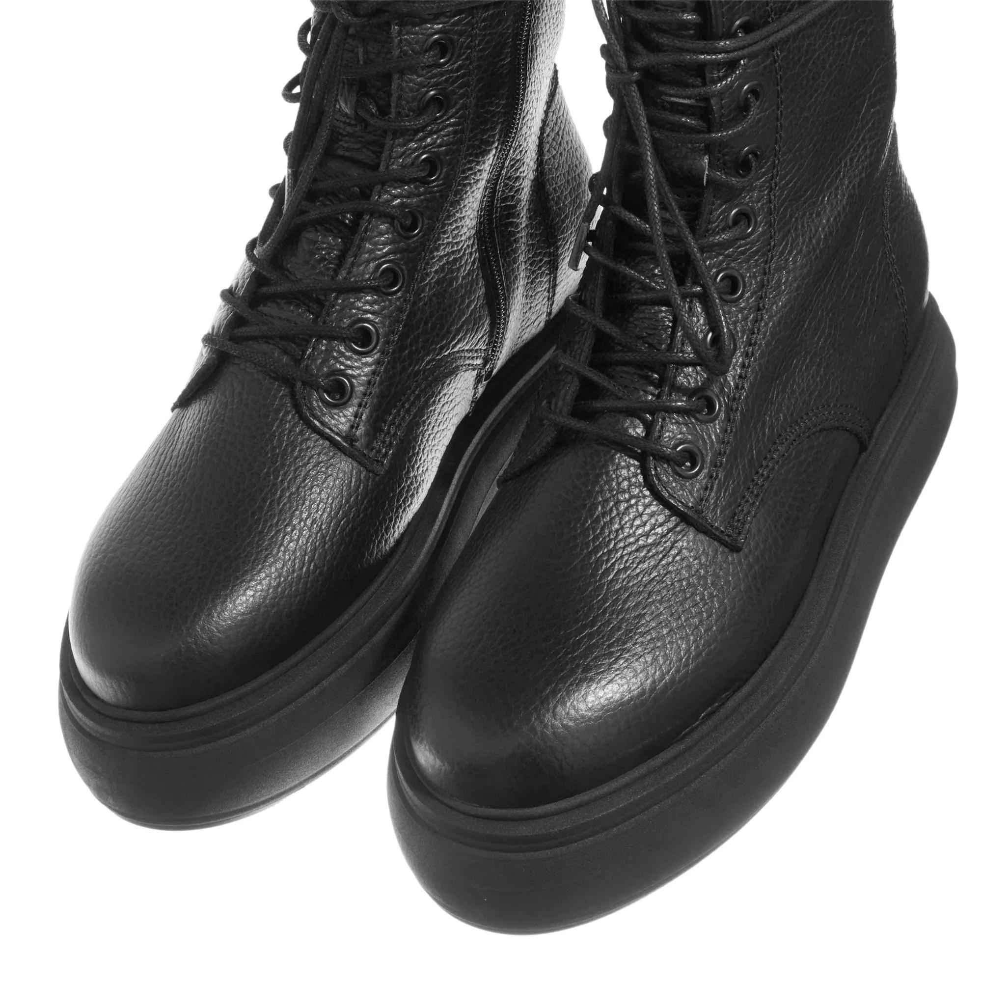 Steve madden store hero boots