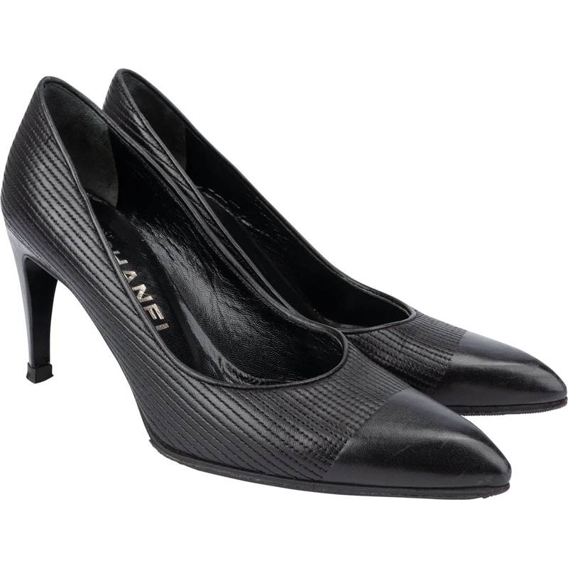 Chanel Pumps Chanel Black Stitching Leather Heels (36) mehrfarbig
