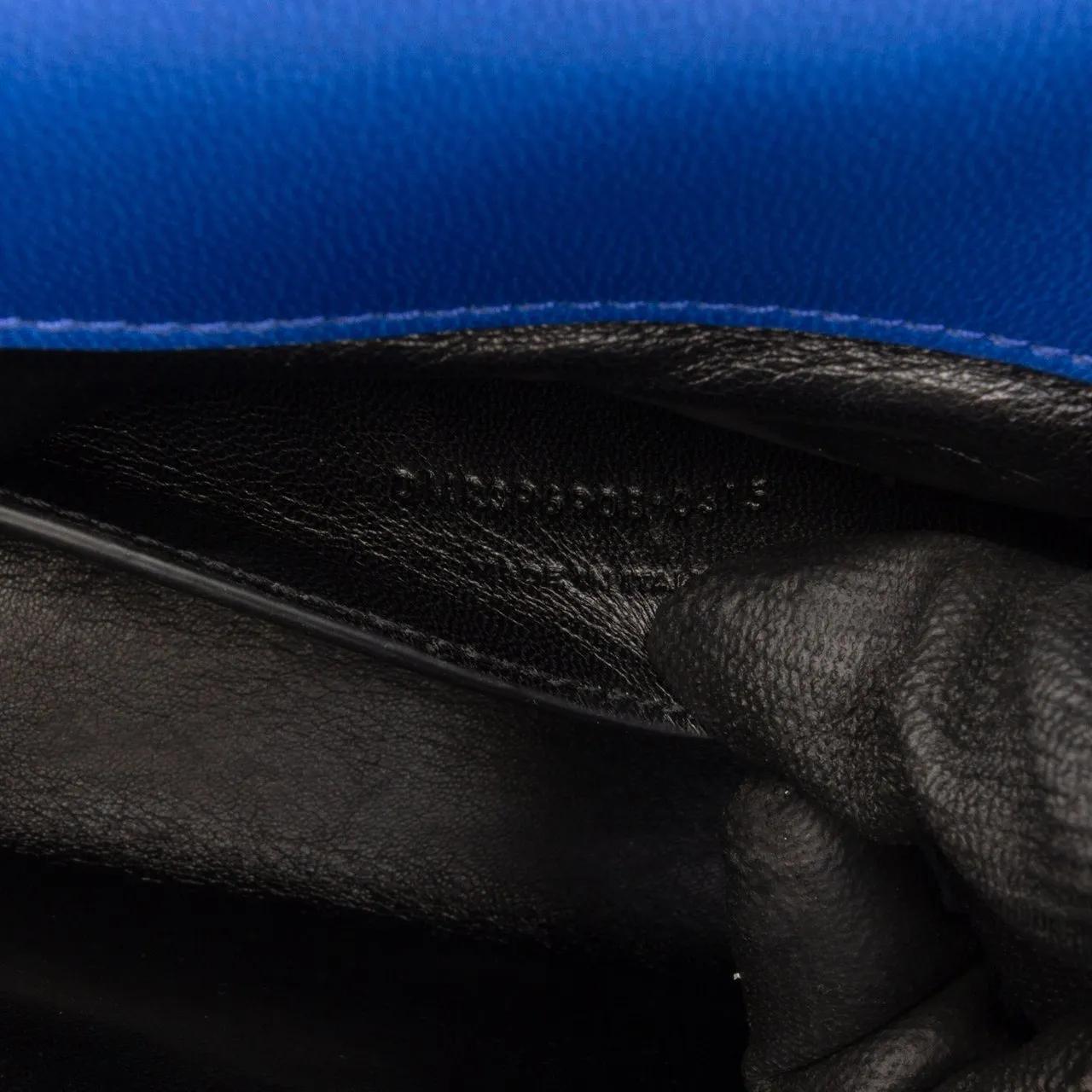 Thumbnail - Saint Laurent Hobo Bags - Medium Matelasse Lambskin Monogram Envelope Should - Gr. unisize - in Blau - für Damen