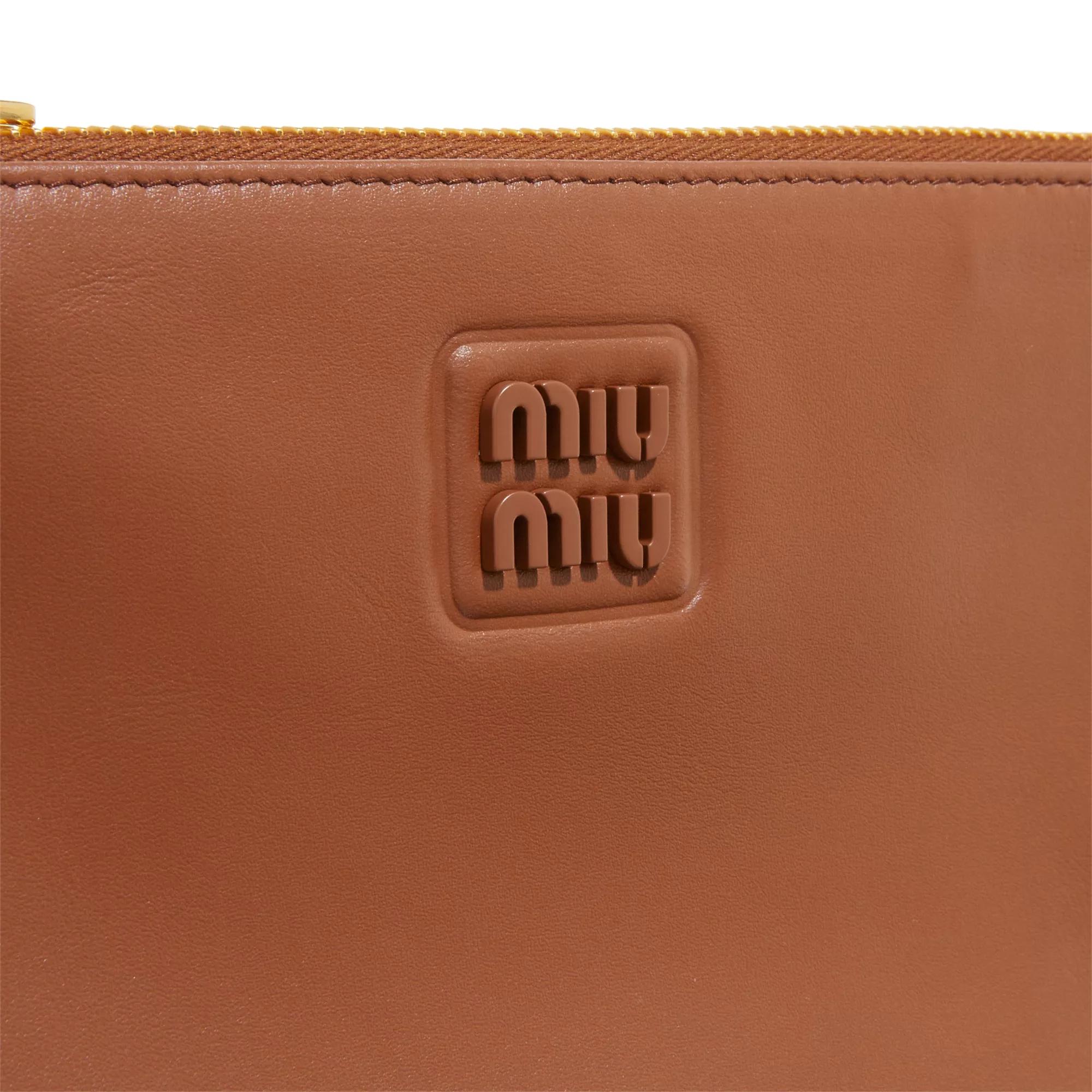 Miu Clutches Clutch With Embossed Logo in bruin