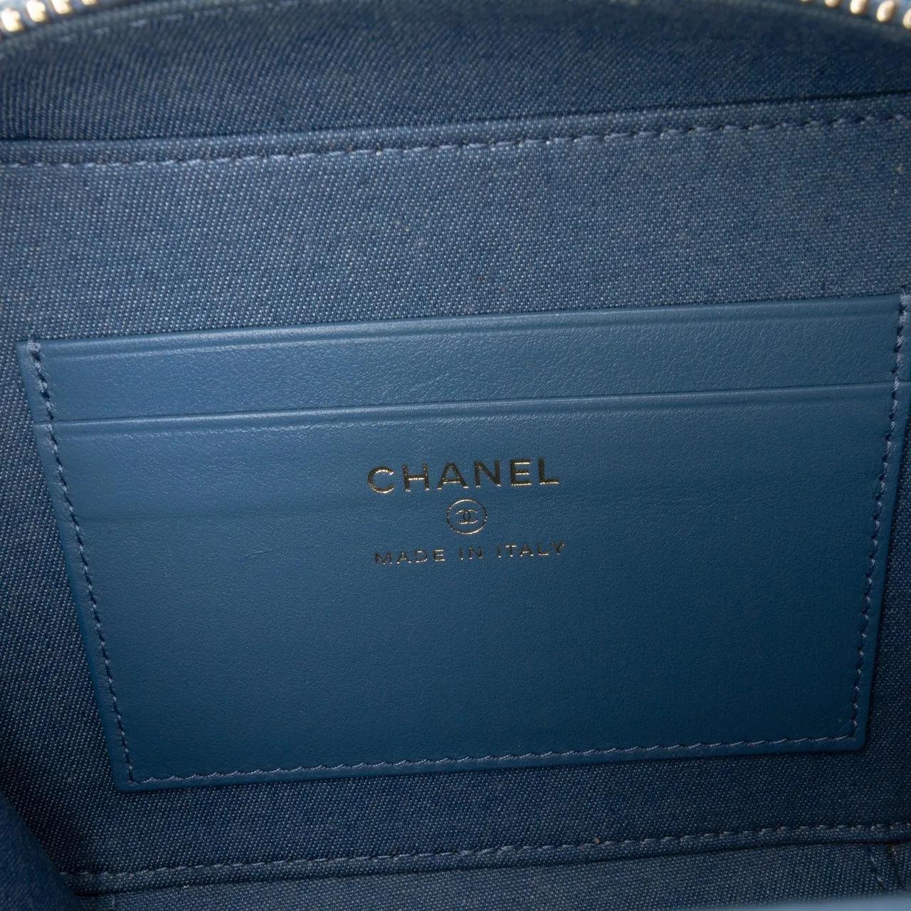 Thumbnail - Chanel Hobo Bags - Quilted Denim Pearl Crush Camera Bag - Gr. unisize - in Blau - für Damen