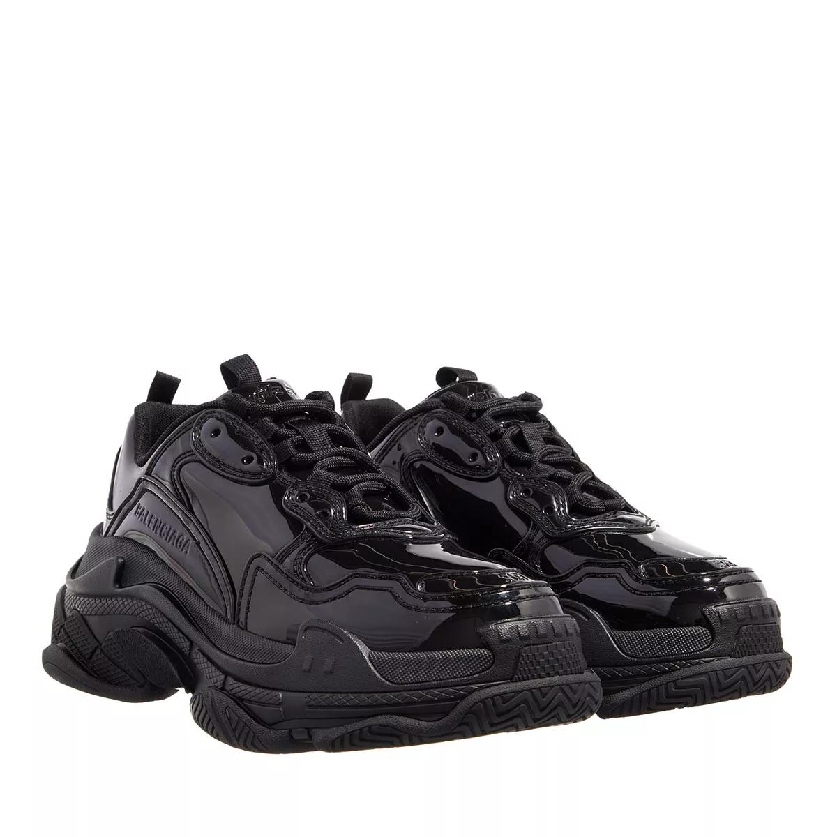 Balenciaga triple s hot sale black price