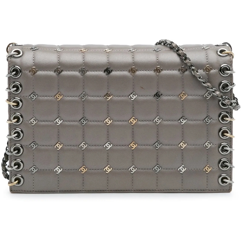Chanel Sac à bandoulière Small Lambskin Chocolate Bar CC Piercing Studded C grau