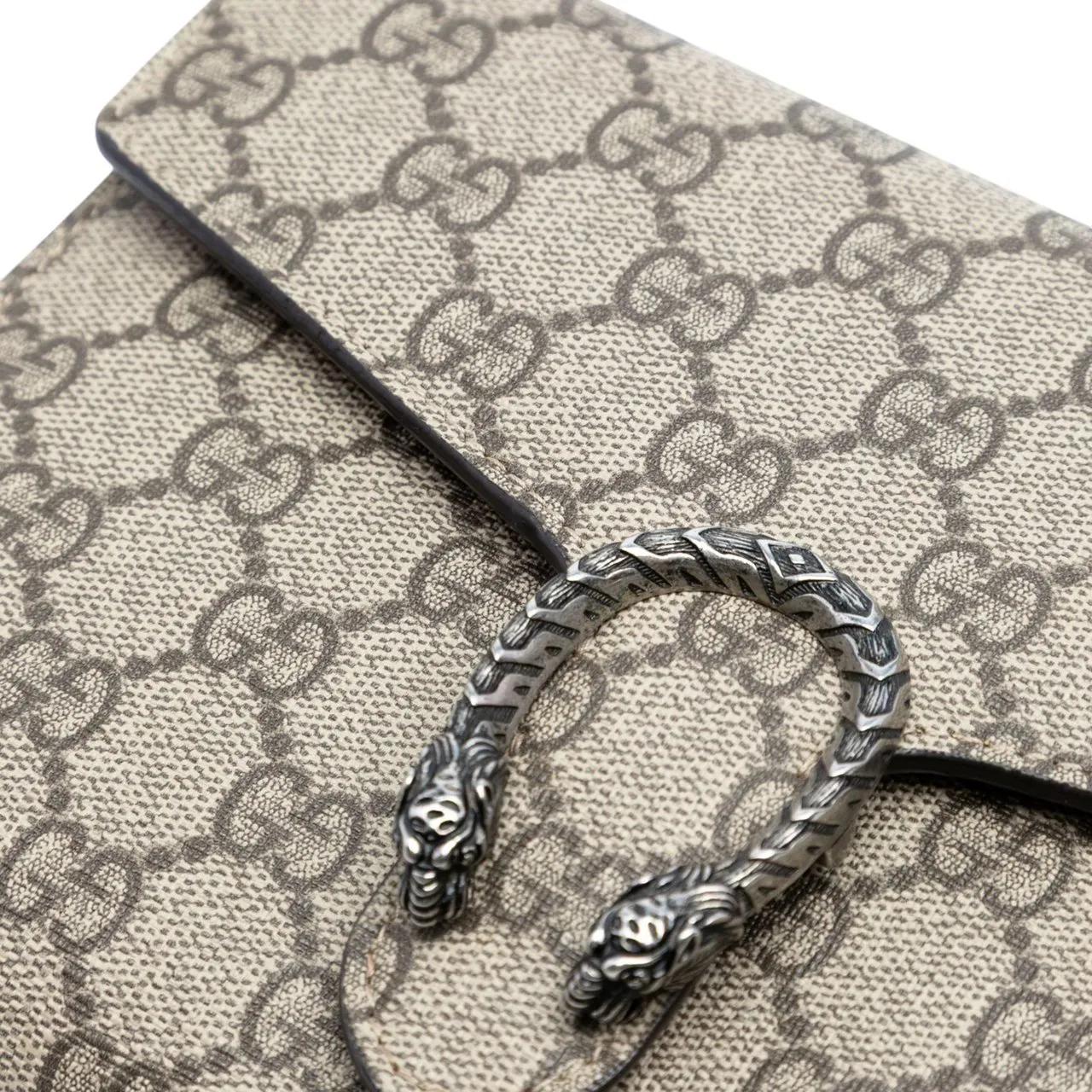 Thumbnail - Gucci Hobo Bags - GG Supreme Dionysus Chain Wallet - Gr. unisize - in Braun - für Damen