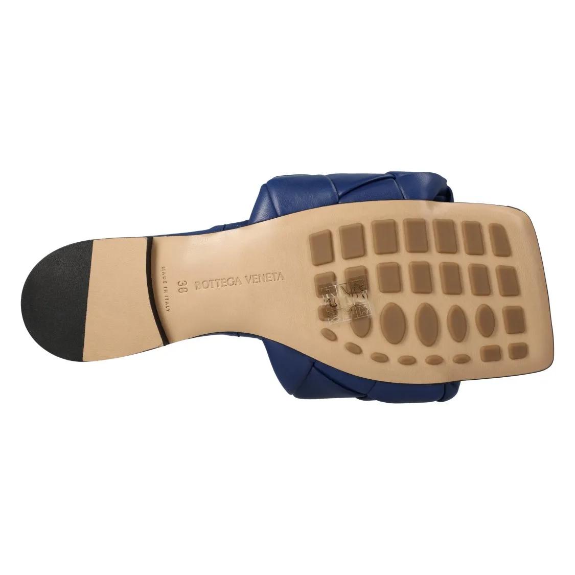 Thumbnail - Bottega Veneta Sandalen - Lido Flat Sandal Blue - Gr. 36,5 (EU) - in Blau - für Damen