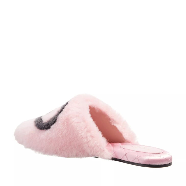 Fuzzy 2024 gucci slippers