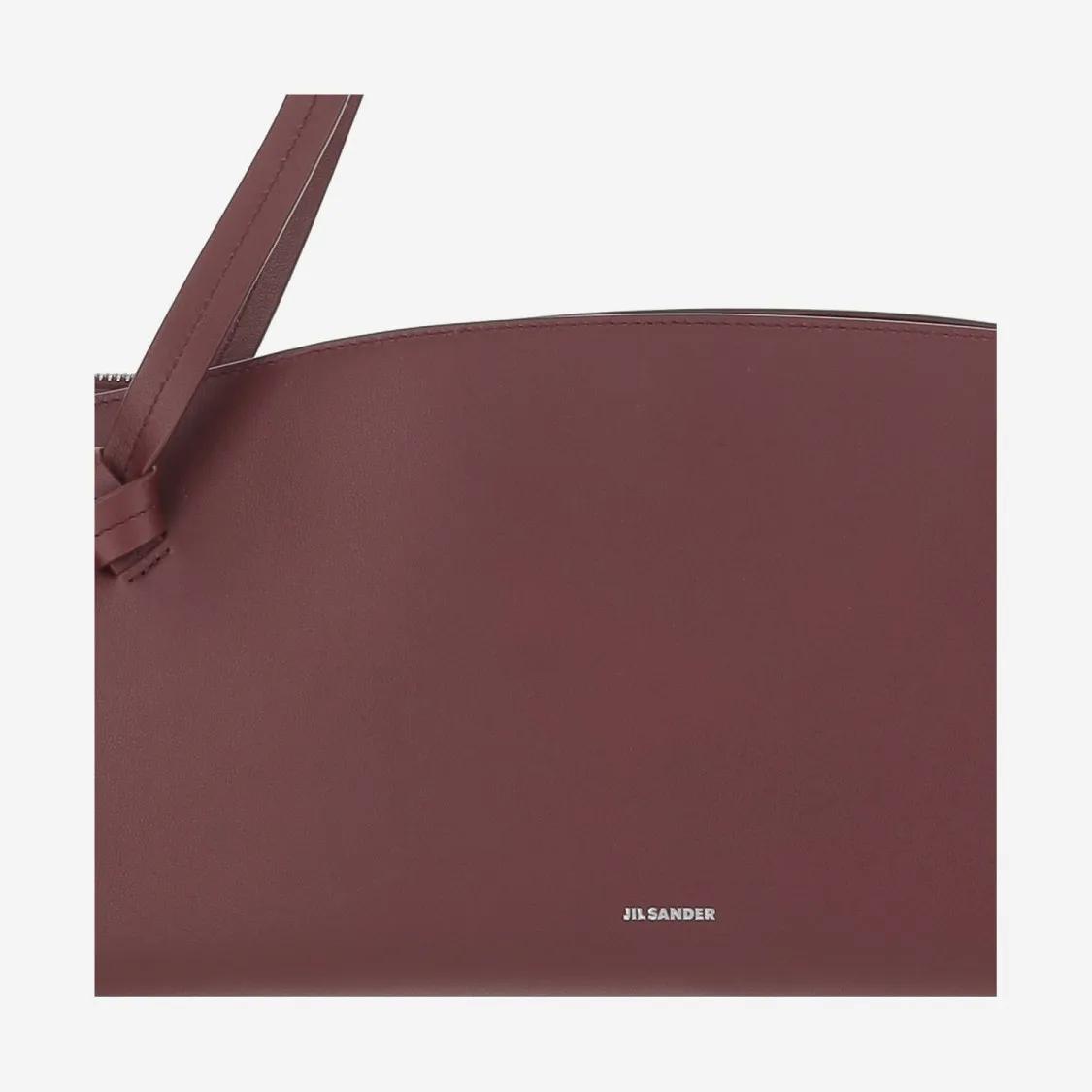Jil Sander Hobo bags Bordeaux Leather Shoulder Bag in rood